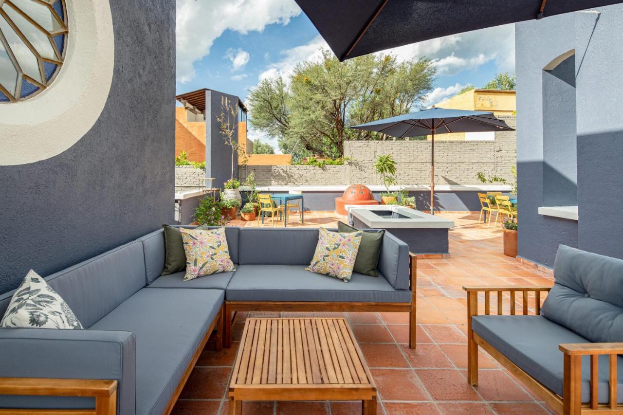 Rooftop Jacuzzi! Country-Style 4 Bedroom Cottage 圣米格尔－德阿连德 外观 照片